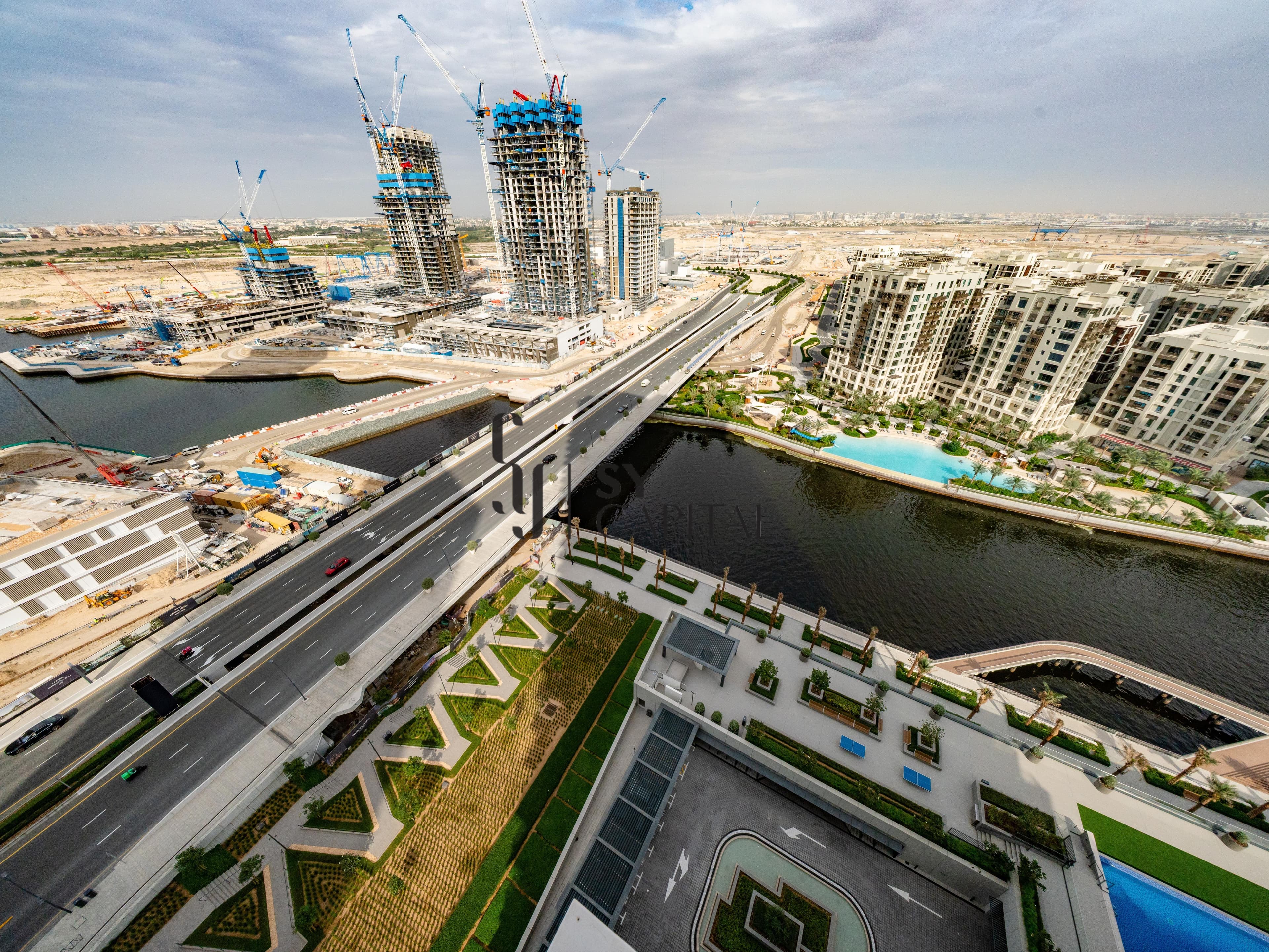 Exclusive | Waterfront Living | Spacious Layout