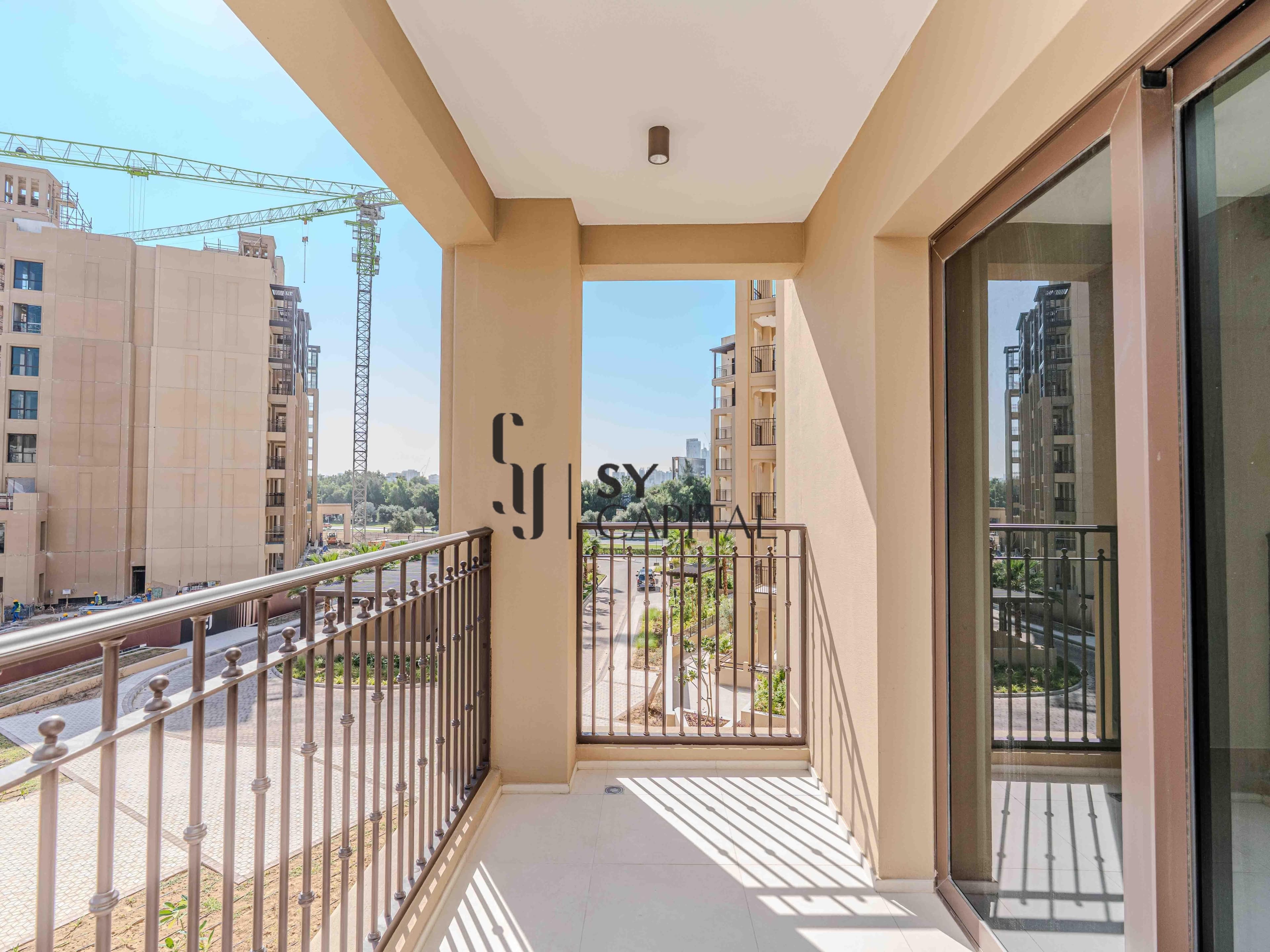 Modern Arabic-inspired Architecture | Big Balcony