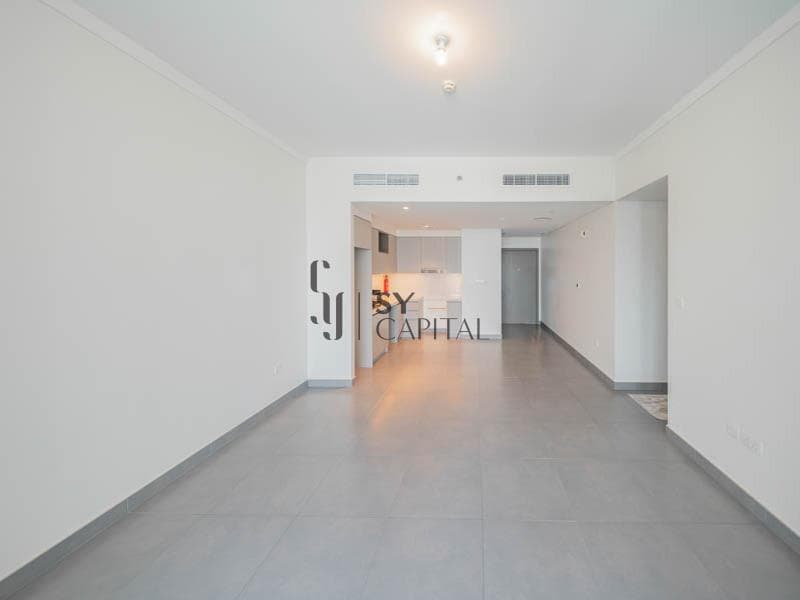 Beautiful Burj Khalifa and Sea View | Furnished