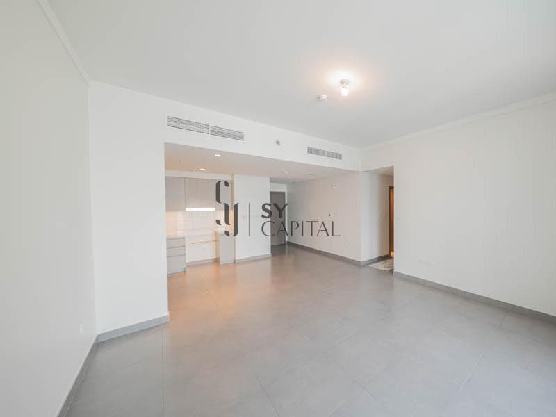 Beautiful Burj Khalifa and Sea View | Furnished