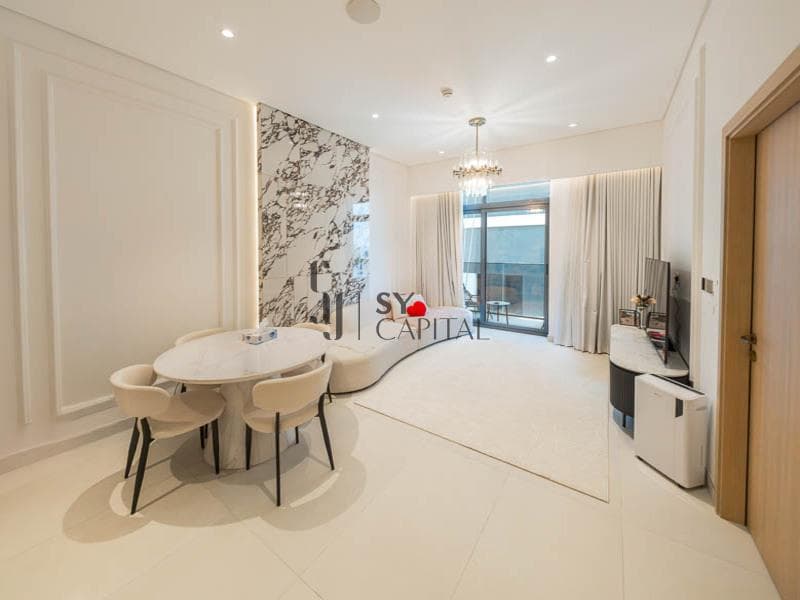 Vacant On Transfer | Furnished | Huge Balcony