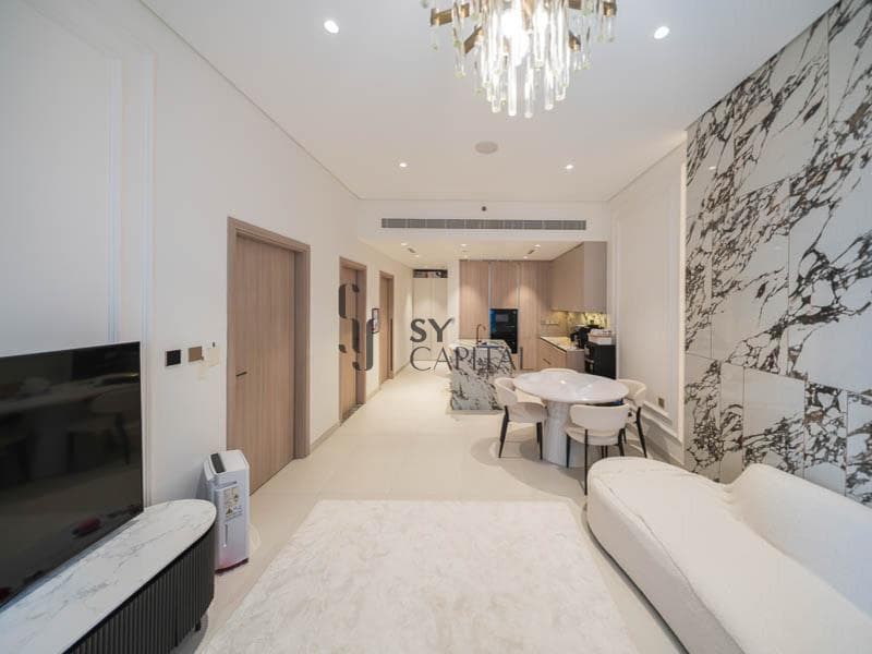 Vacant On Transfer | Furnished | Huge Balcony