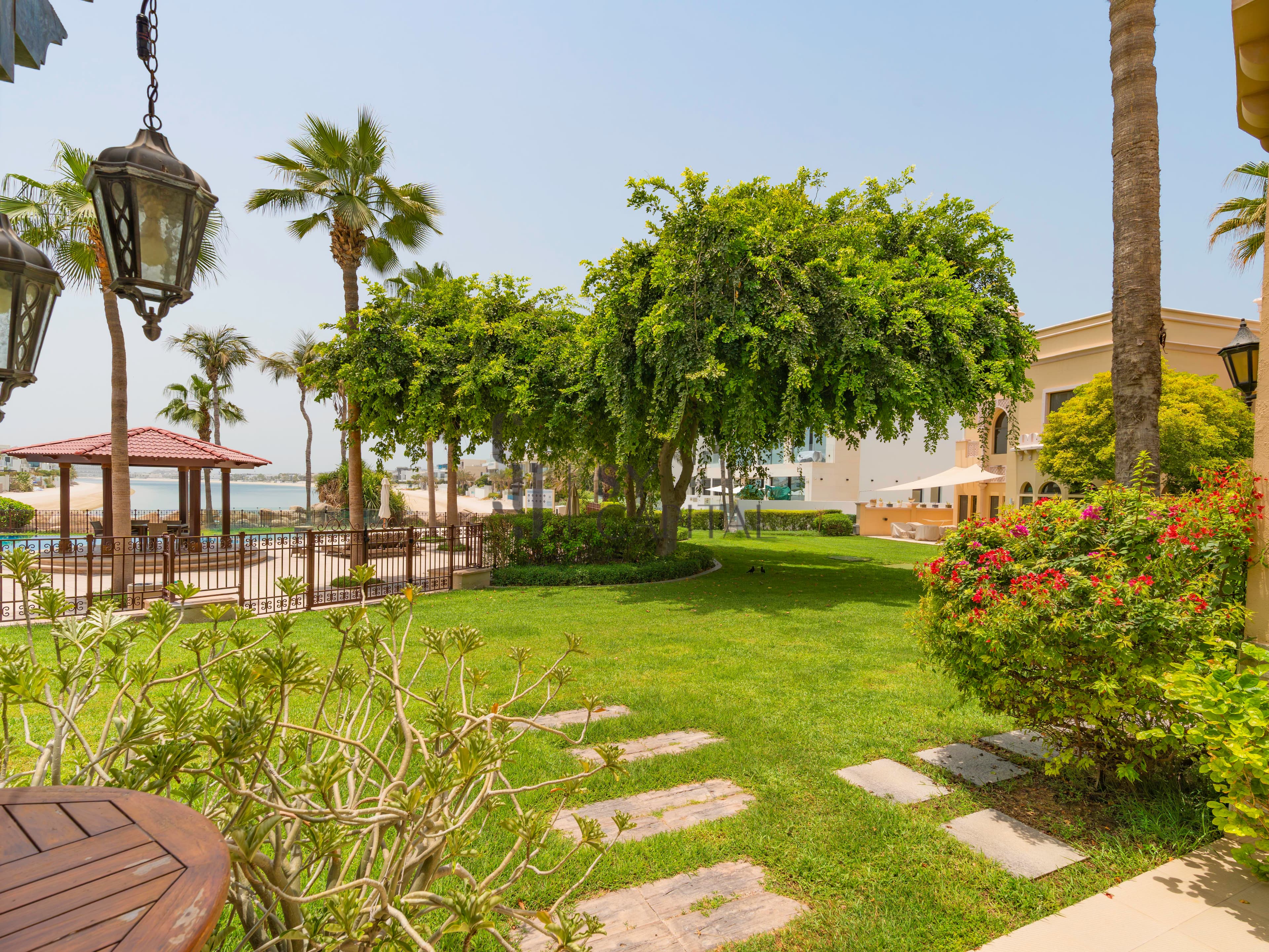 Beautiful Sea View | Fully Furnished | End Unit