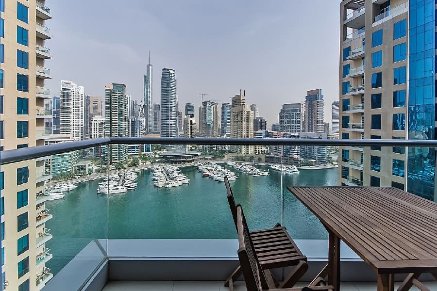 Attessa Tower Apartments - Dubai Marina