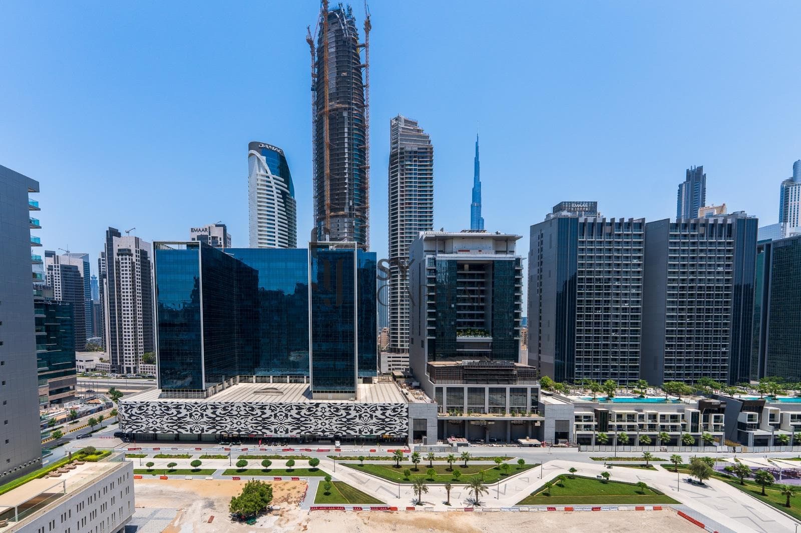 Vacant I Partial Burj View I Fully Furnished